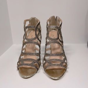 Size 6 Nina Steel Luna strappy heel